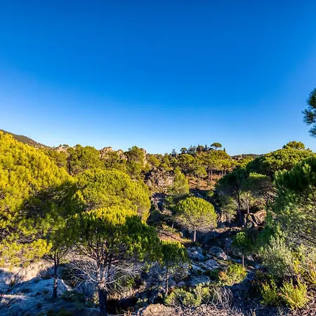 فندق مبيت وإفطار Le Sabel - Cabanon 3*