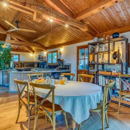 Le Sabel - Cabanon فندق مبيت وإفطار 3*